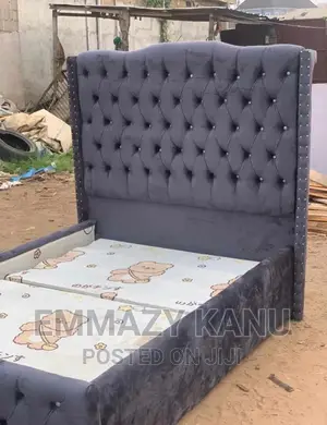 Upshotery Bedframe