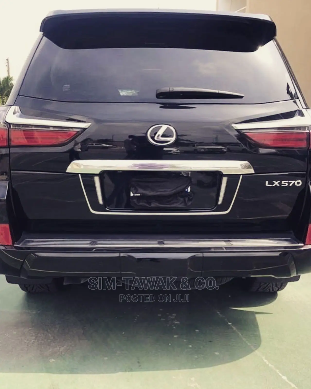 Suvs, Full Sides Suvs, Luxury Cars.