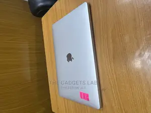 Laptop Apple MacBook Pro 2019 16GB Intel Core I7 SSD 1T