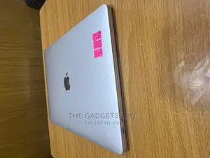 Laptop Apple MacBook Pro 2019 16GB Intel Core I7 SSD 1T