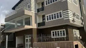Photo - Newly Built Office Complex Plaza Along Akala Express Road