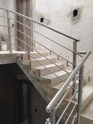 Stainless (Staircase Handrail)
