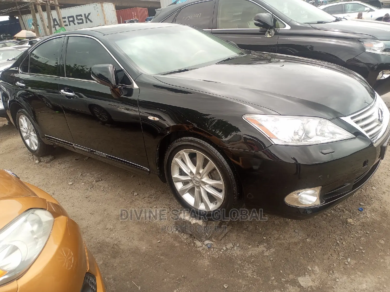 Lexus ES 2012 Black