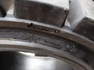 28*9*15 Solid Tyre