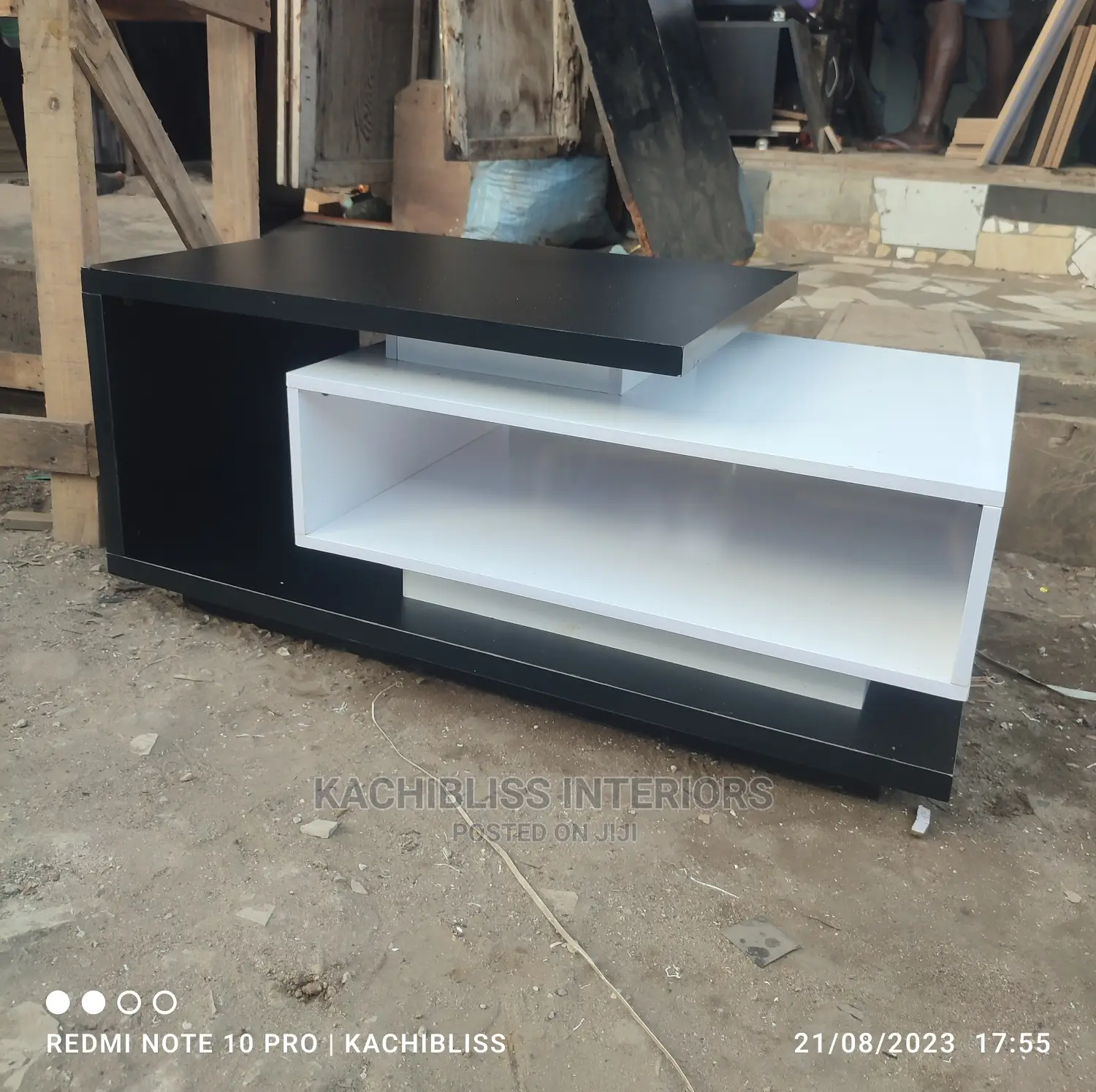 Modern Centre Table