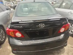 Toyota Corolla 2010 Black