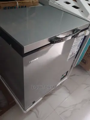 Fast Cooling Bruhm Chest Freezer