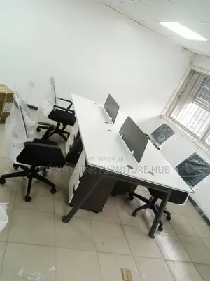 Italian Unique Workstation Office Tables