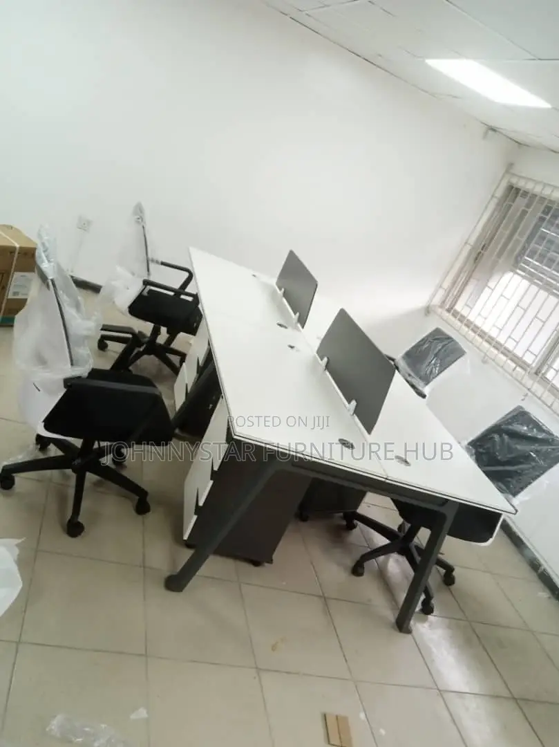 Italian Unique Workstation Office Tables