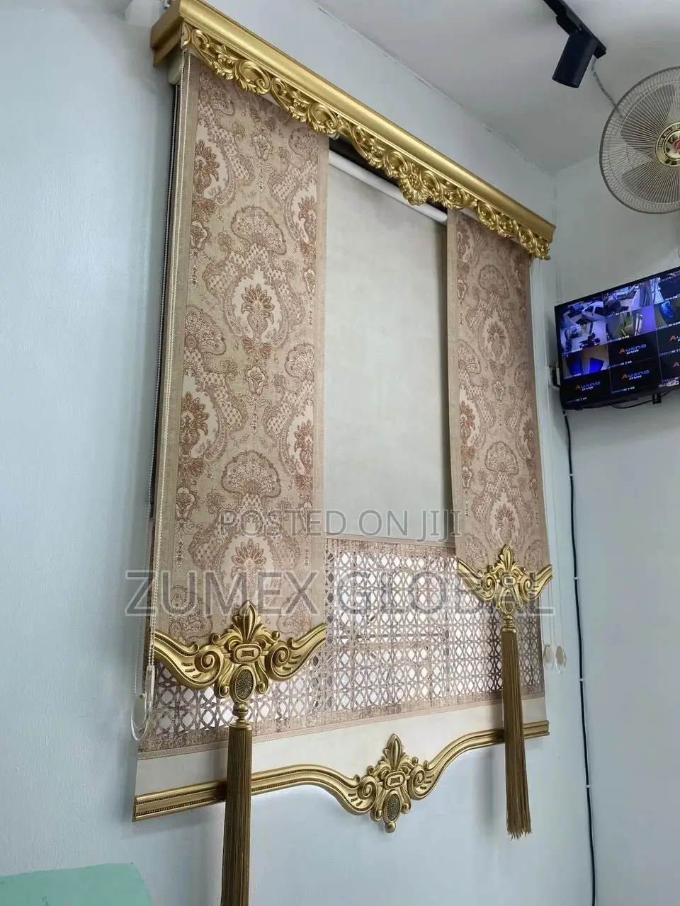 Royal Window Blind