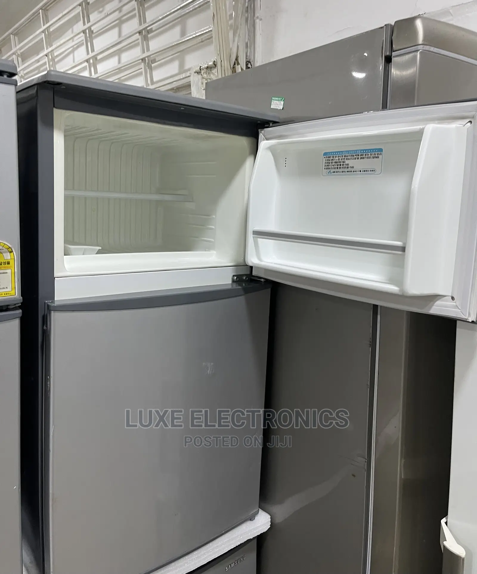 200 Liter Samsung Double Door Mini Refrigerators