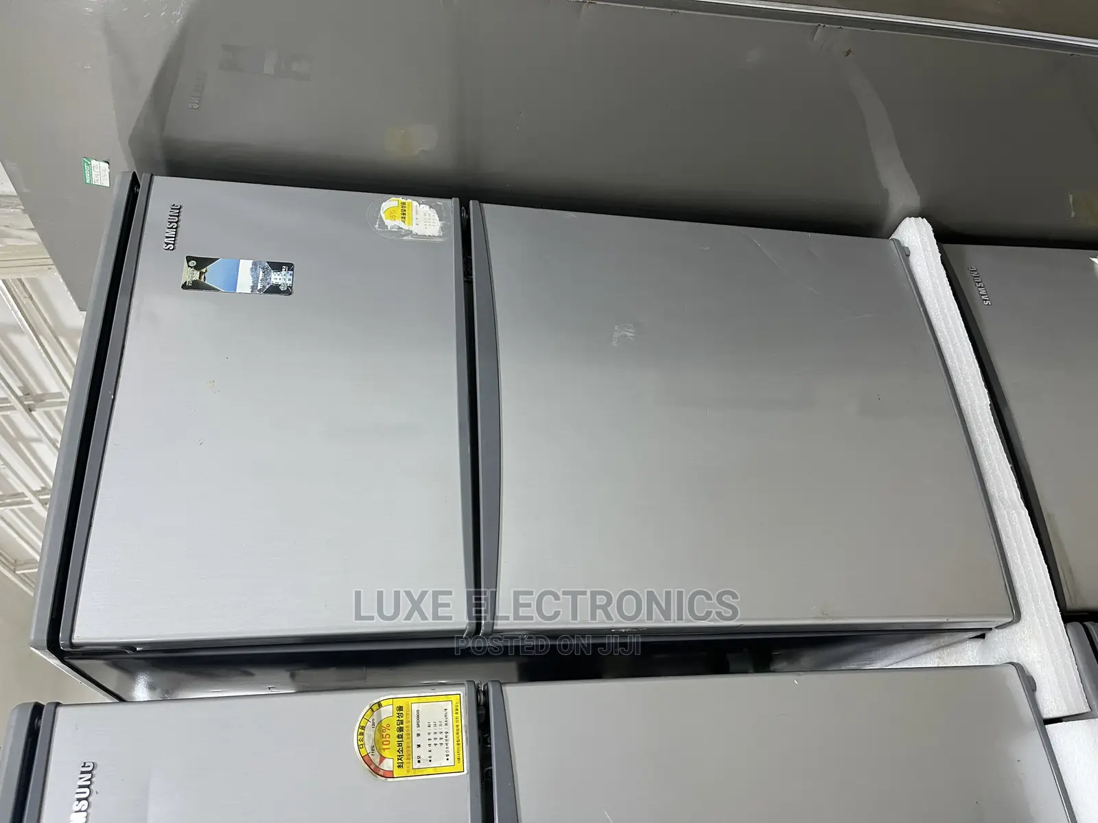 200 Liter Samsung Double Door Mini Refrigerators