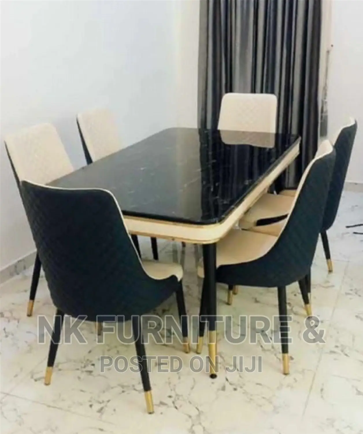 High Quality Luxury 6seaters Marble Dining Table