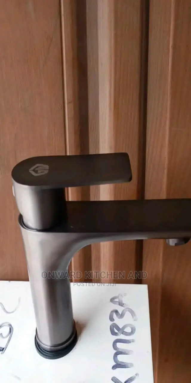 Mixer and Single Tap