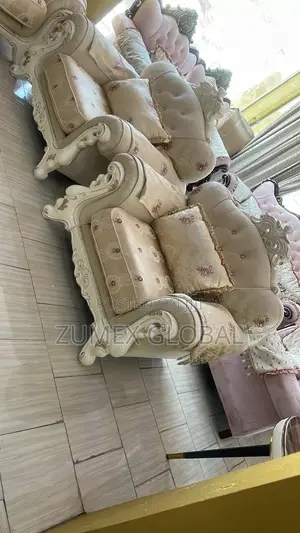Royal Chair