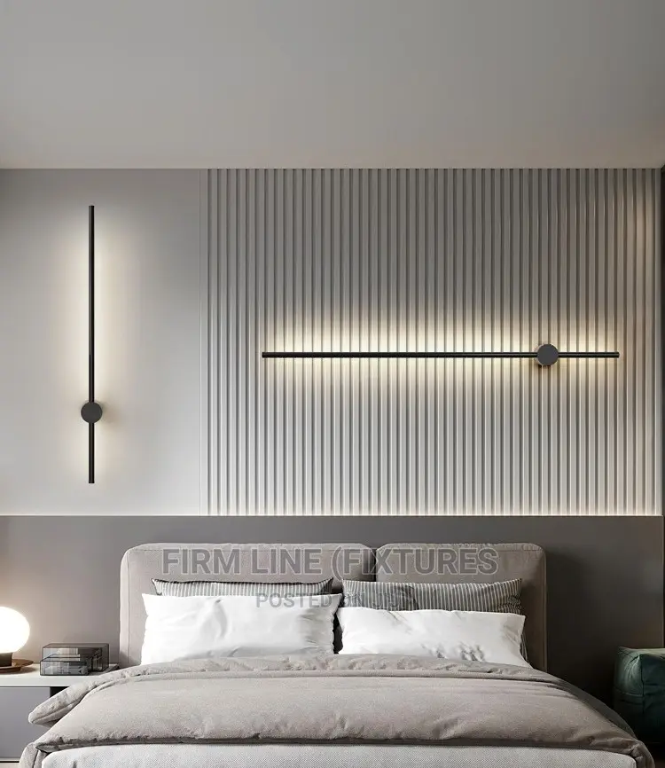 Nordic Line Wall Light