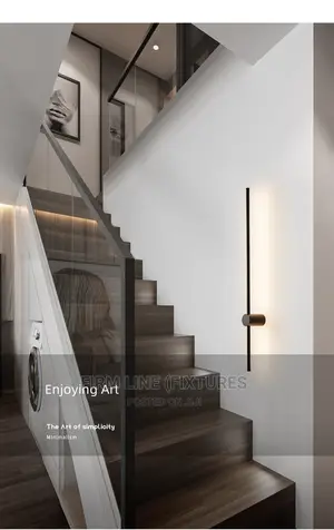 Nordic Line Wall Light