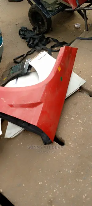 GLK Fender Direct Tokunbo 2010/15