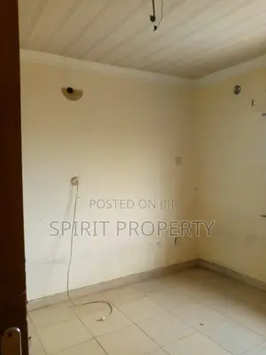 3bdrm Apartment in Magodo for rent