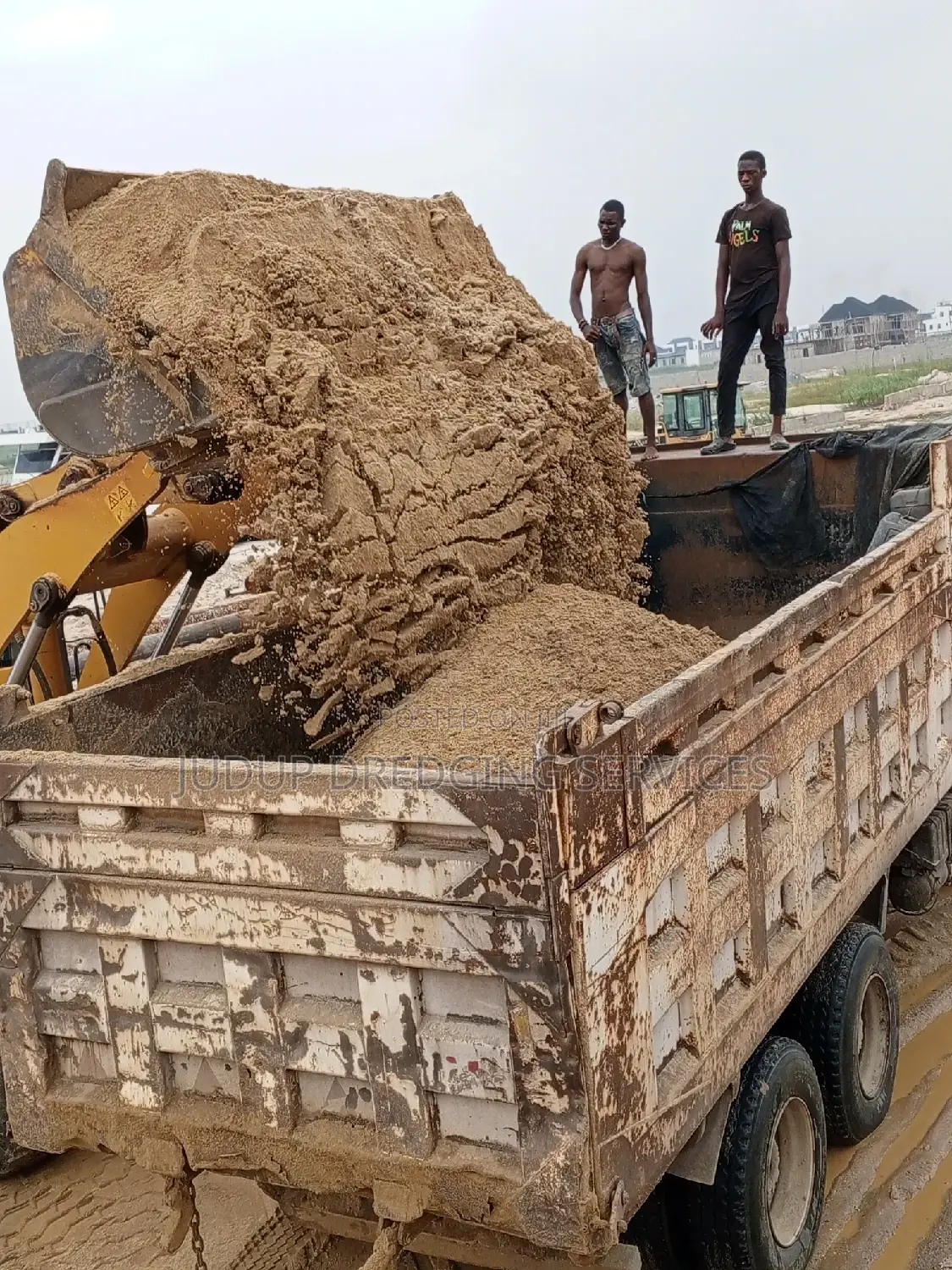 Sharp Sand and Granite Supply 10- 30 Tons