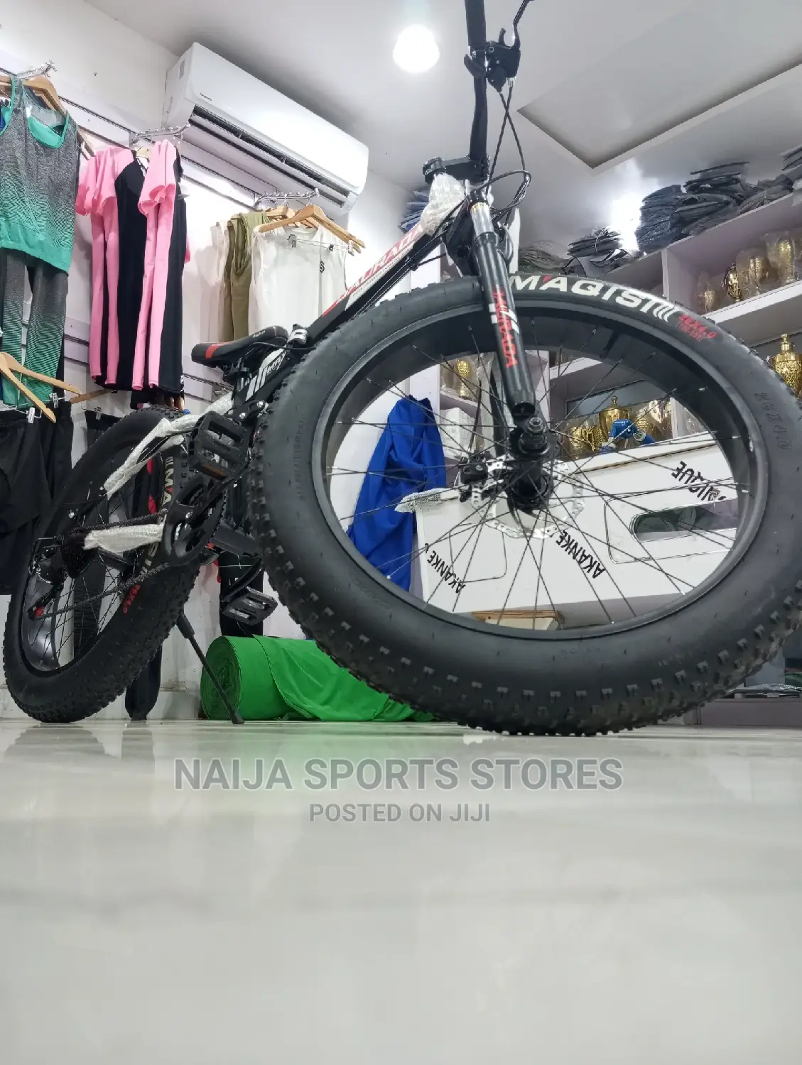Big Bike/Bicycle