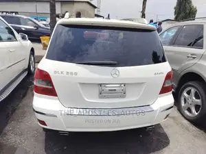 Mercedes-Benz GLK-Class 350 4MATIC 2010 White