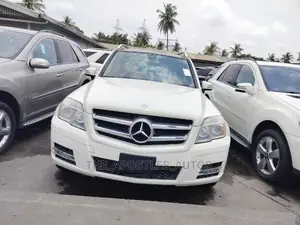 Mercedes-Benz GLK-Class 350 4MATIC 2010 White