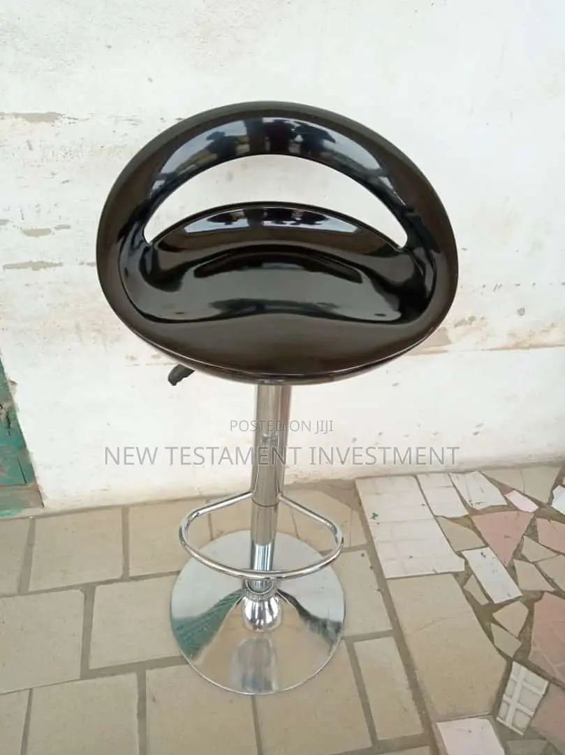 Bar Stool Model 319