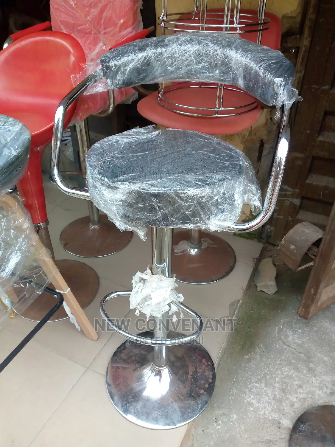 Bar Stool Model 319