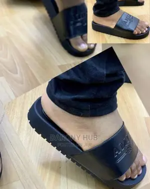 New Amiri DESIGNER Slides for Men