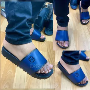 Mature Fendi Slides_blue Black