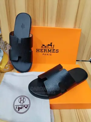 Mature Hermes Leather Pam _Black Green