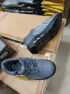 Joggers Boot