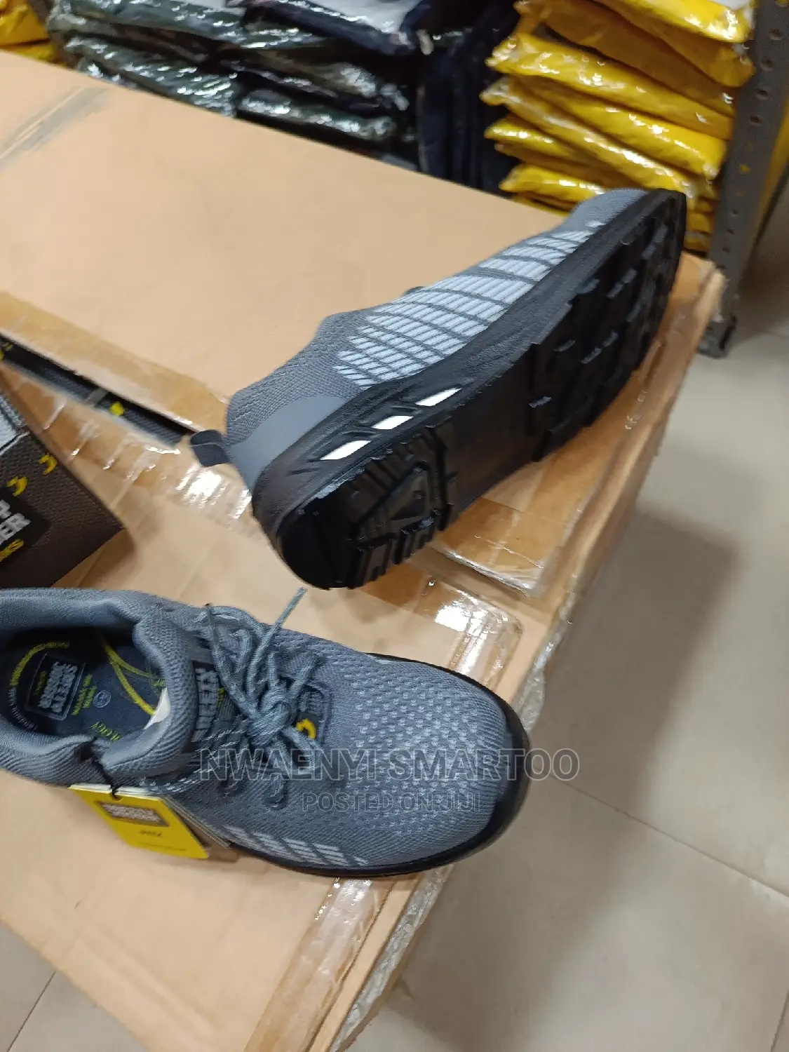 Joggers Boot