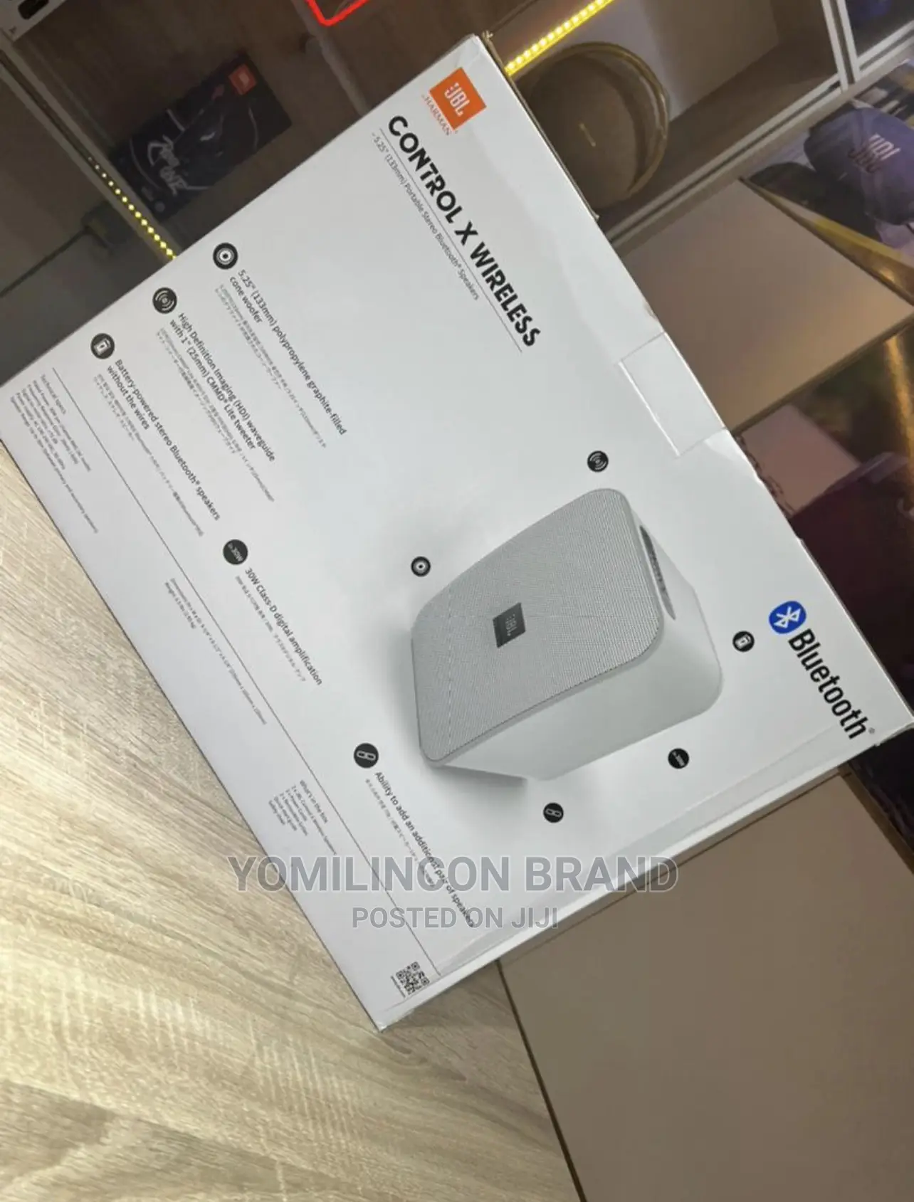 JBL Control X Wireless - White.