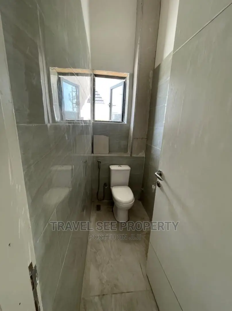 4bdrm Duplex in Osborne Phase 2 for rent in Osborne Foreshore Estate