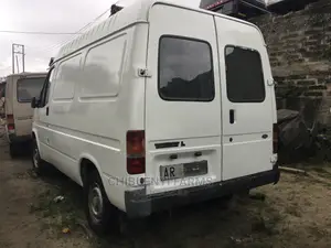 Ford Transit 1998 White