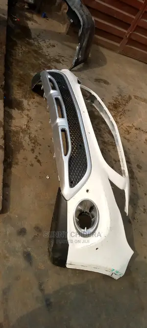 Gla Front Bumper Complete Tokunbo Extra Clean