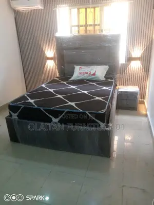 41⁄2/6fit Bedroom Bedframe