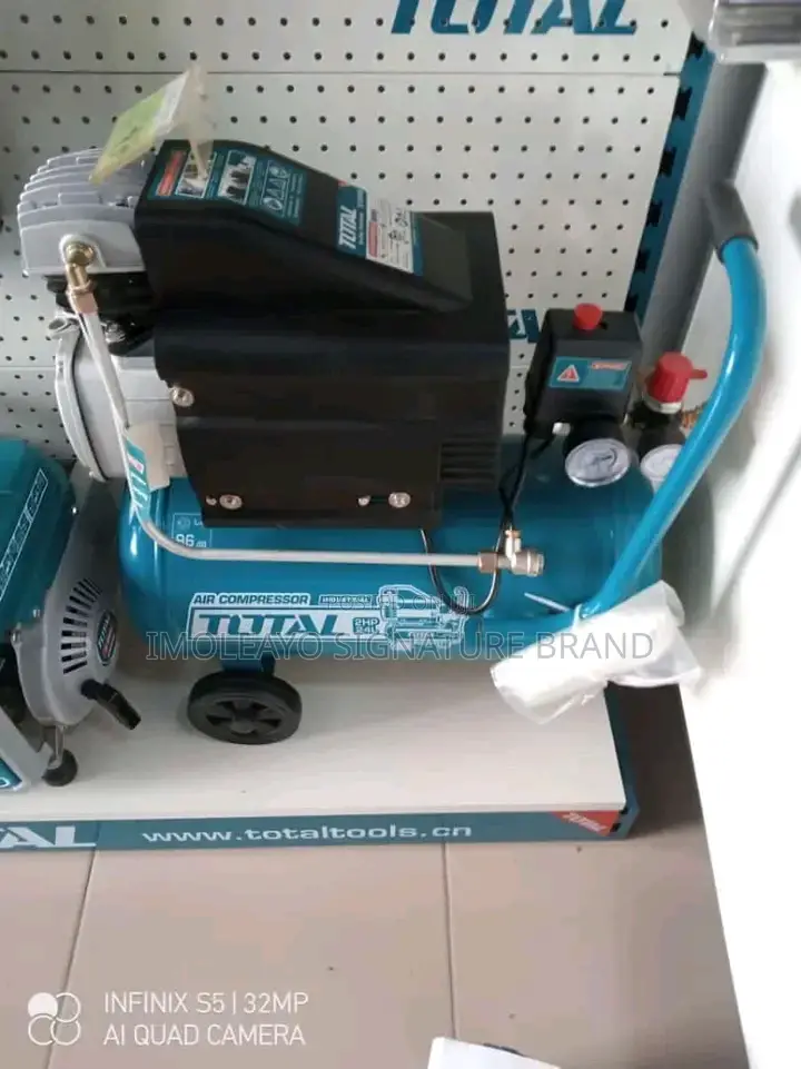 2.0hp / 24L Air Compressor Total