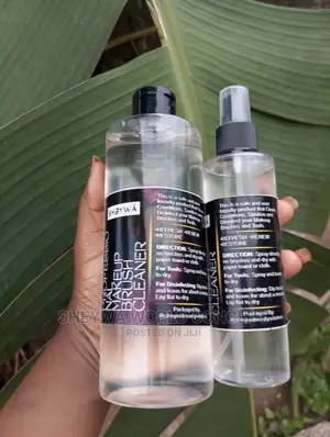 Makeup Brush Cleaner and Disinfectant