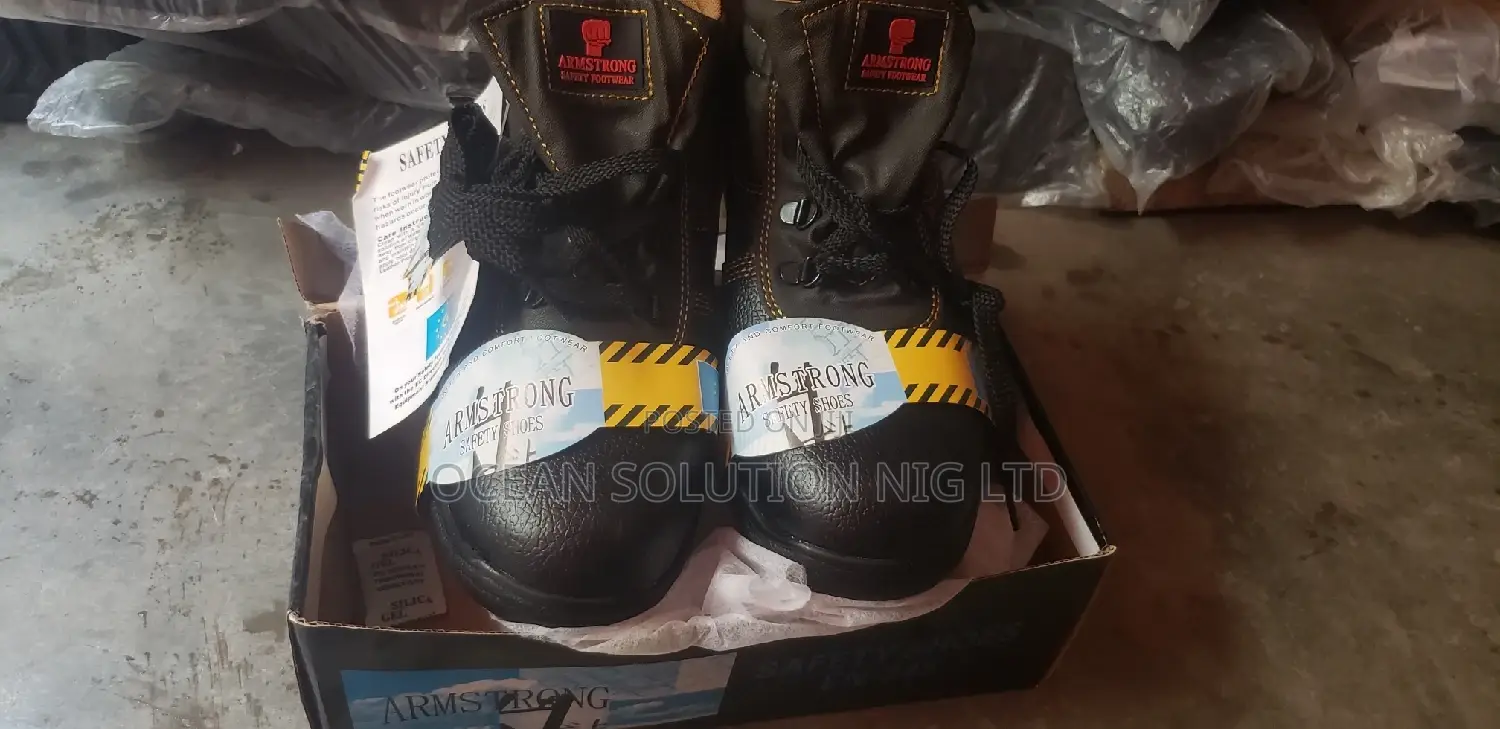 Safety Shoes All Sizes Available For Supply