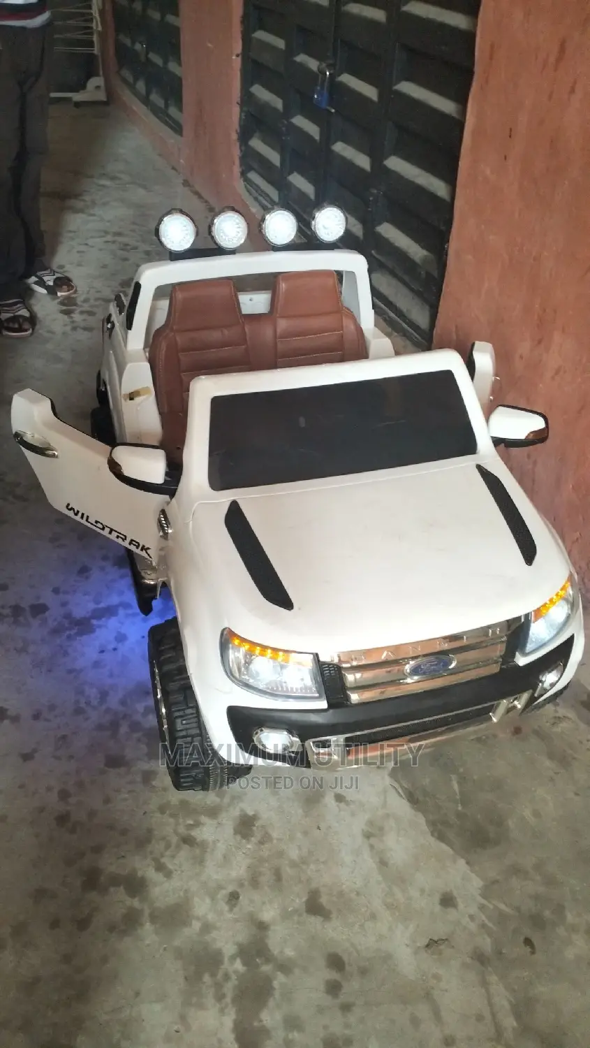 Forde Ranger 4 X 4 Children's Motor
