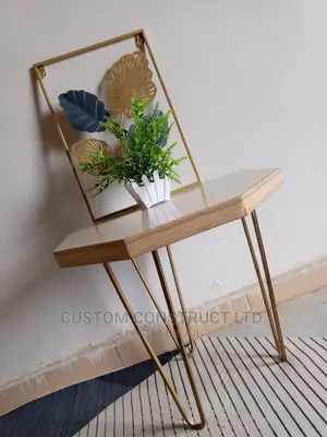 Minimalist Stool Design