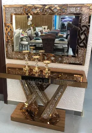 Executive Classic Consol Mirror With Stand