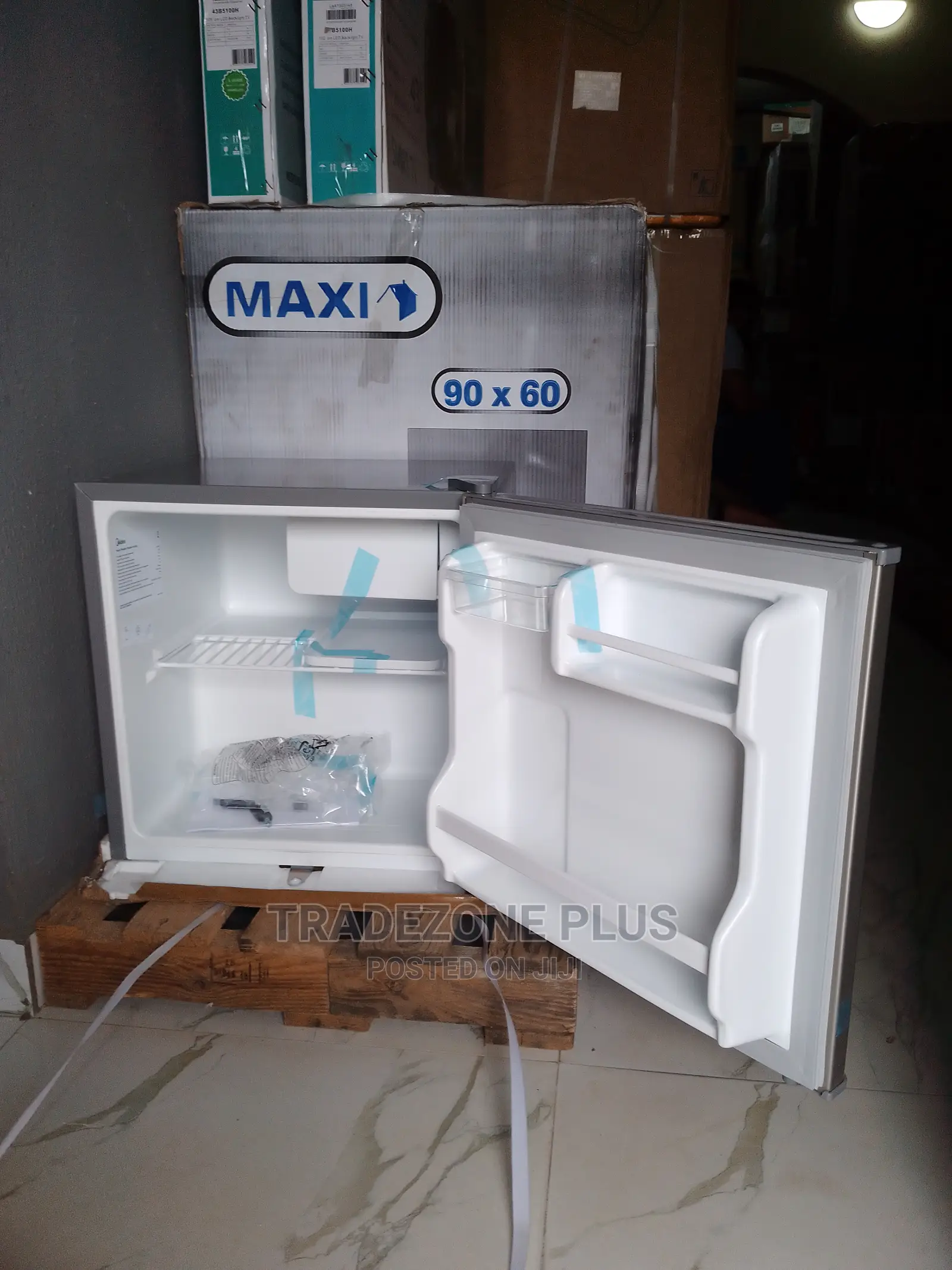 Super Strong LG Bedside Refrigerator-Lg Gc-60