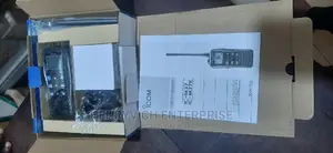 Icom IC-M37/IC-M37E Marine Transceiver