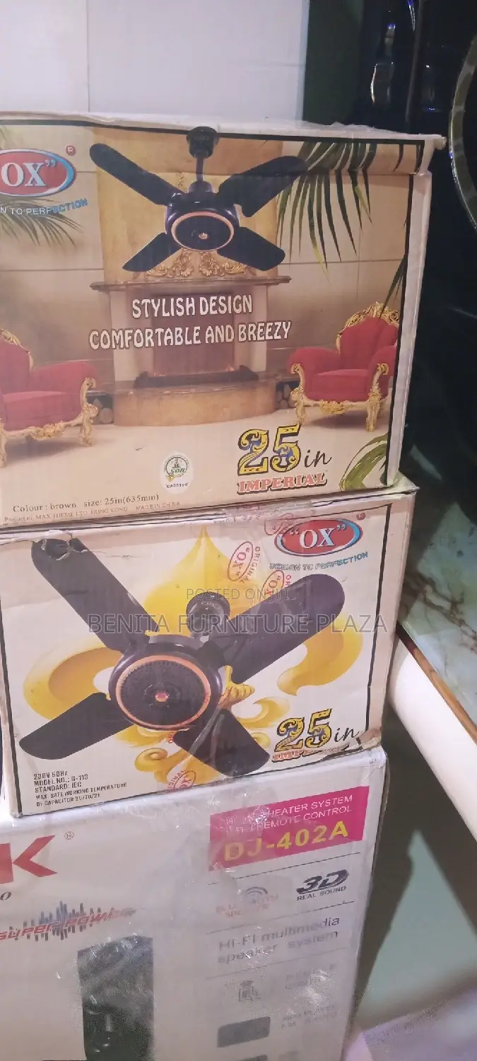 Short Blade Fan