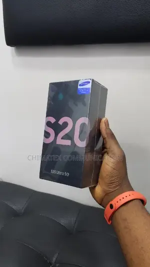 New Samsung Galaxy S20 Ultra 5G 128 GB Gray