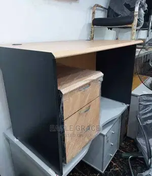 Executive Office Table With Mobile Drawer